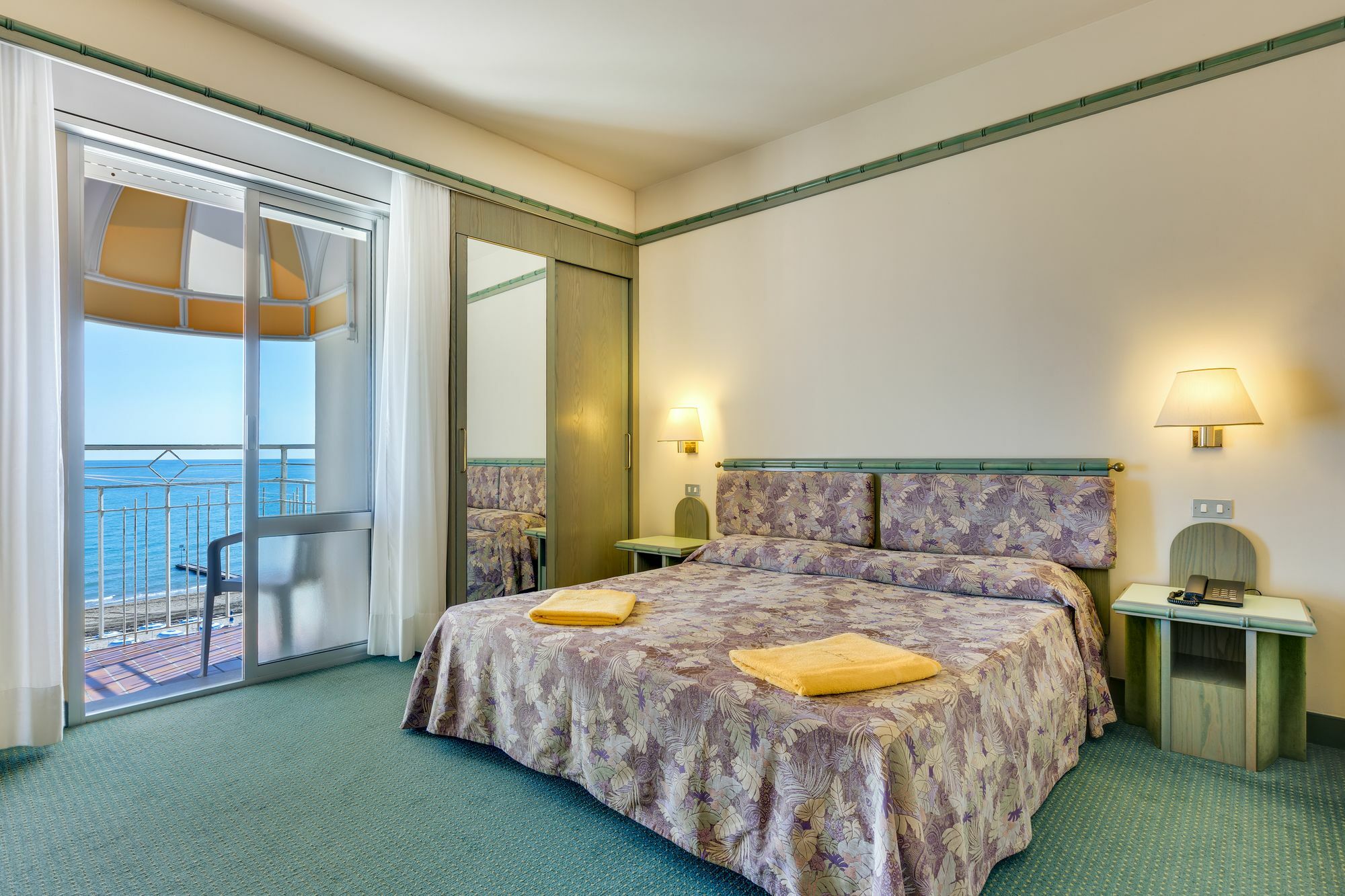 Hotel Montecarlo リド・ディ・イエゾロ エクステリア 写真